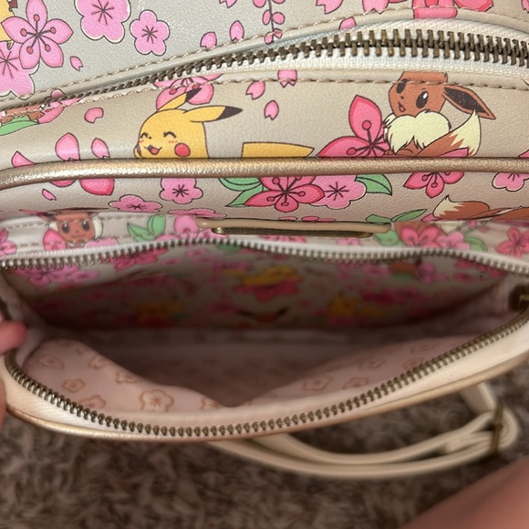 Pokémon Loungefly - Pikachu and Evee - Picture 5 of 6